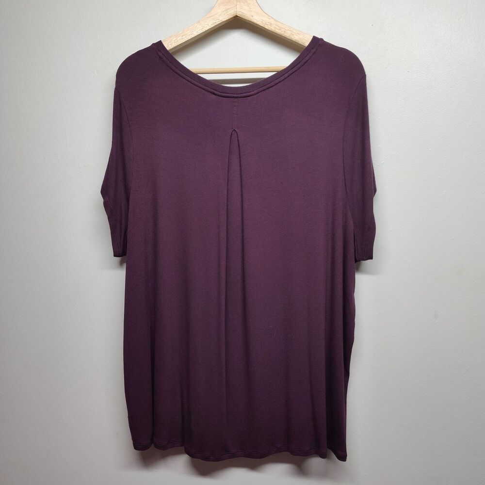 Athleta 2 Shirts Bundle Women Size XL Black Maroon Short Sleeve Stretch Active - Picture 14 of 16